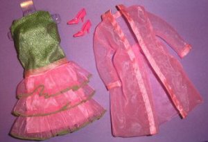 Vintage Barbie Scene Stealers